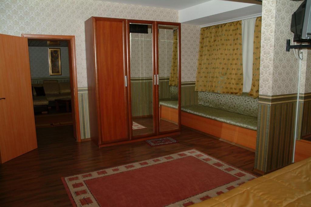 Hotel Dobrudja Dobrich Habitación foto
